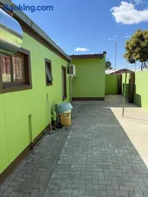 Namasiku's Self Catering - Image 3