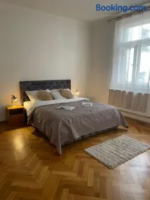 Apartmá ve Středu Prahy - Image 1