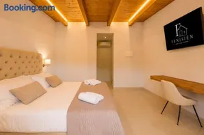 Fenisien Boutique Rooms - Image 3