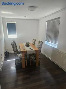 Sittingbourne Lovely home - Image 5