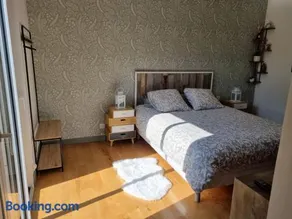 Suite Evasion - Jaccuzzi et petit déjeuner - Image 1