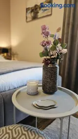 Thea Golden Boutique - Image 2