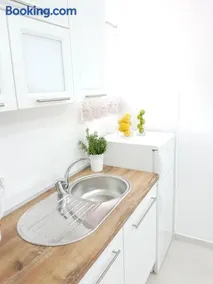 Apartmani Luka & Iva - Image 1