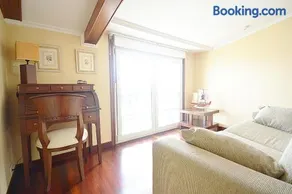 GALIHOST - Apartamento con vistas al Puerto de O Grove - Image 2