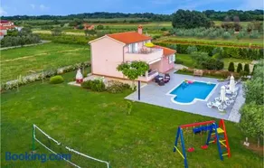 Cozy Home In Pula With Wifi - Image 2