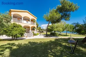 Beach Apartments Villa Kaya - Image 2