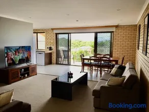 SeascapeatAlexBeach Budget Accomodation - Image 3