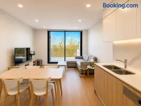 Experience the charming local lifestyle of Erskineville, with free parking - Image 2