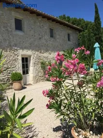 Maison de Charme dans Domaine viticole du 17ème - Image 1