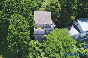 Cloud Sea House - Image 1