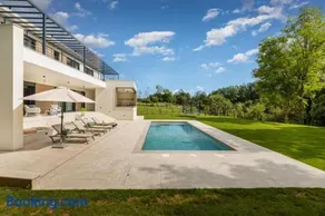 Villa Castanea by Villsy - Image 3