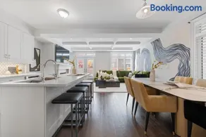 The Oakville House - Image 1