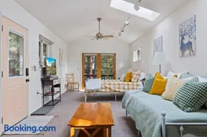 Cresta Loft - Image 1