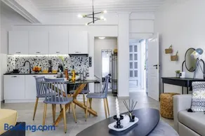 VRACHOS HOUSE "In the heart of Skopelos Town" - Image 2