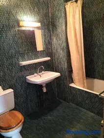 Chambre Quadruple avec Salle de Bains Privative 1 - Image 3