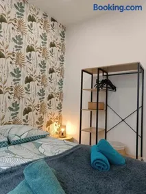 Joli appartement F2 plein centre Coutances - Image 5