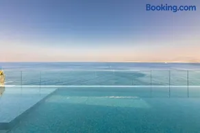 Rocca al Mare Seaside Villas - Image 3