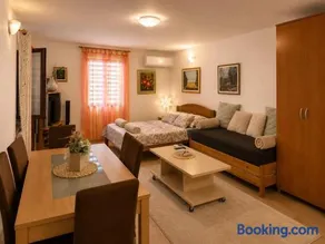 Studio apartman KOTRO - Image 1