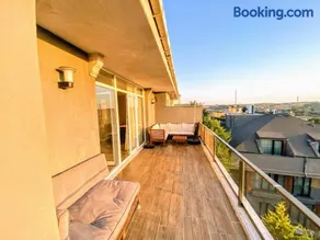 Large private villa - Image 2