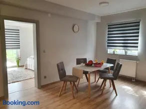 Apartman Fenestra s terasom i pogledom na Gacku - Image 5