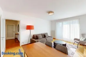 Sunny and quiet 1BR flat city center - Parkview 5 - Image 1