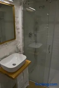 Casa do Theatro Guest House - Image 5