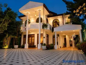 Villa Capricorn - Image 1