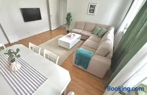 Entire apartment right next to the bus and train station - Image 3