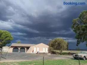 Dubbo Farm - Image 1