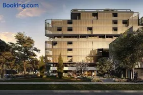 Two Bedroom Two Bathroom Kashmir Apartment in Canberra City - Image 2
