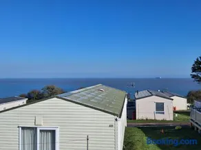 Sandhills Holiday Park Astounding Sea Views - Image 2