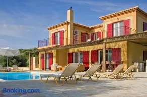 Villa Minos 4 Bedroom Luxury Villa with Pool in Spartia Kefalonia - Image 3