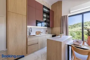 Charming Escape in Sutivan - Image 4