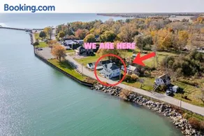 Waterfront Cottage, Top Fishing Spot, Light House - Image 4