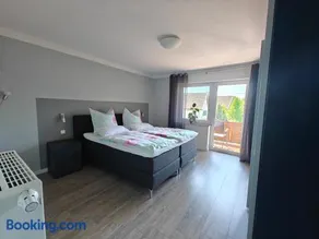 Apartment - Image 5