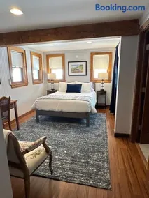 Lovill House Inn - Image 2