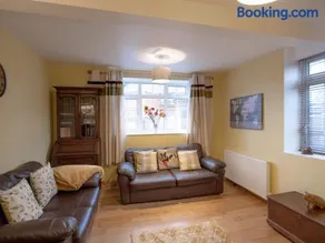 The Coach House - Image 2