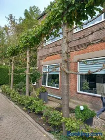 Klooster Achthuizen - Image 1