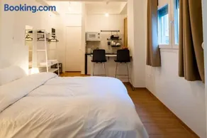Acropolis Explorer Studio by WeHost Athens - Image 5