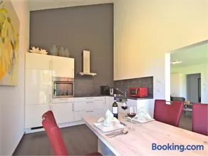 Stylish Kammerstein Stay - Image 3