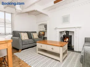 Mole Cottage - Image 3