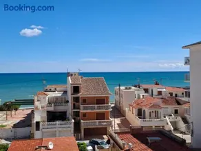 Vista al Mar - Image 1