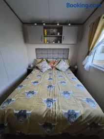 Hills family caravan ocean edge holiday park - Image 3
