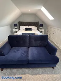 The Loft and The Den Apartments - Image 3