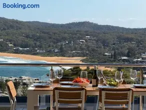 Breathtaking views at Vista by the Sea - Image 2