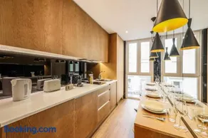 AmazINN Collection Madrid Chueca - Image 3