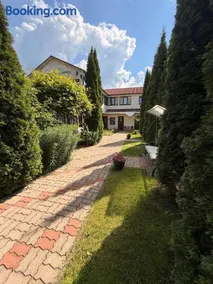Hotel Veagles - Image 1