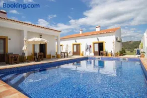 Carrapateiramar Guest House - Image 1