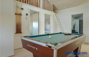 Four-Bedroom Holiday Home In Hadsund - Image 2