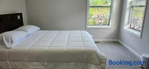 River Valley Stay - Image 2